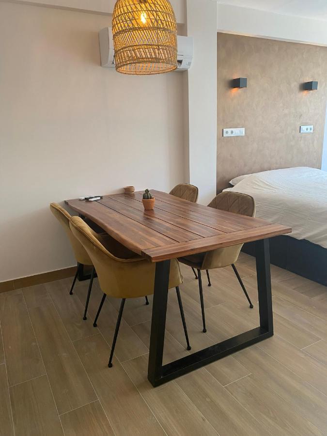 Studio Don Jim Family, Beautiful Luxurious New Studio Near Arenal Beach Jávea Eksteriør billede